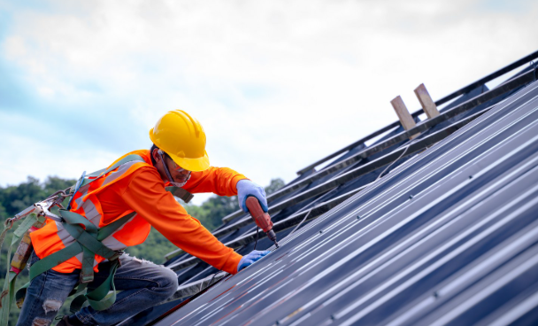 Why Memphis Homeowners Choose Professional Emergency Roofing Services